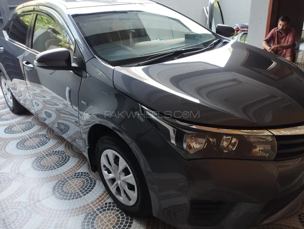 Toyota Corolla 2016 for Sale in Lahore Image-1