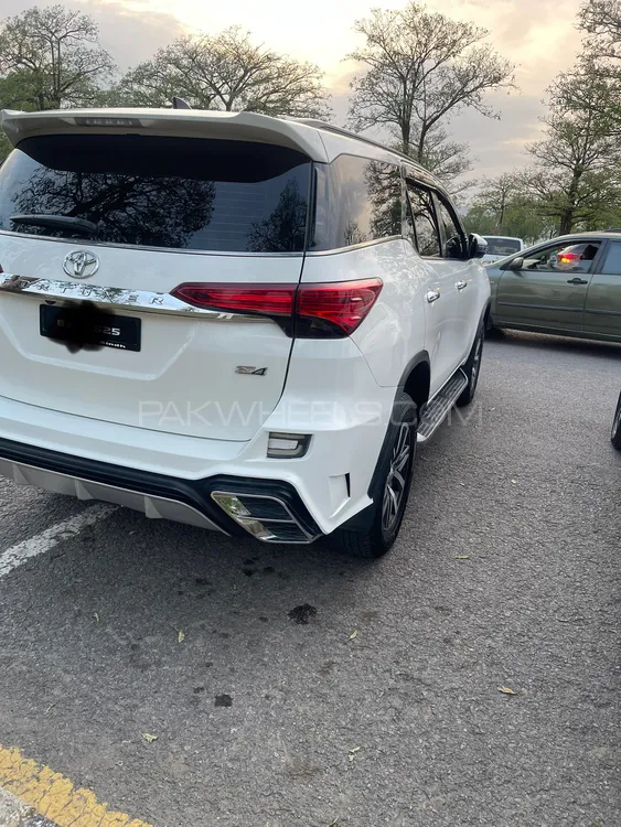 Toyota Fortuner 2020 for Sale in Islamabad Image-1