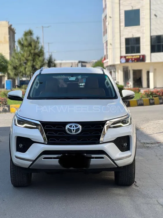 Toyota Fortuner 2021 for Sale in Gujranwala Image-1