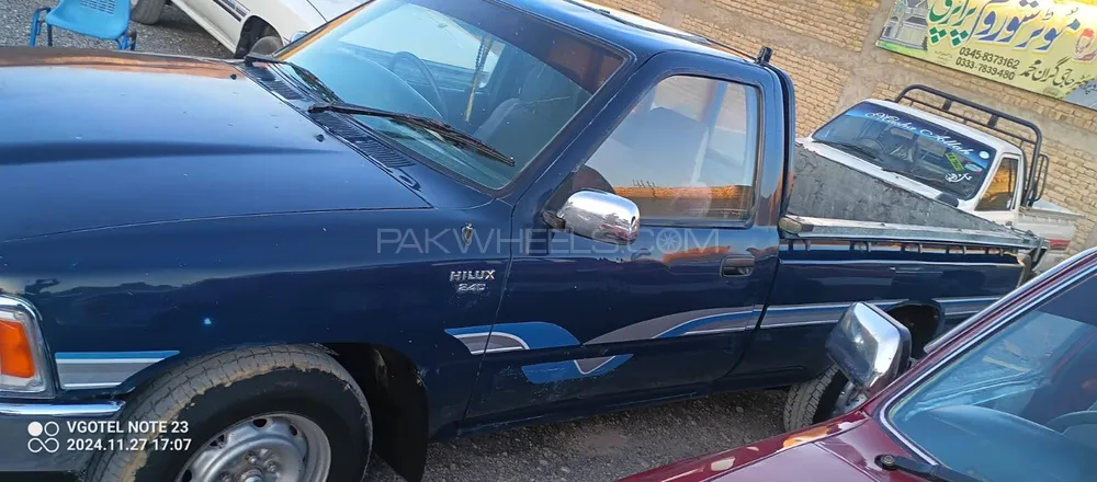 Toyota Hilux 1992 for Sale in Quetta Image-1