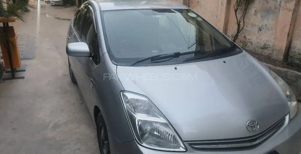 Toyota Prius 2007 for Sale in Islamabad Image-1