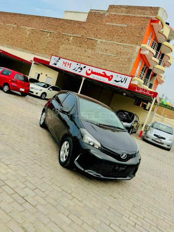 Toyota Vitz 2014 for Sale in Lahore Image-1