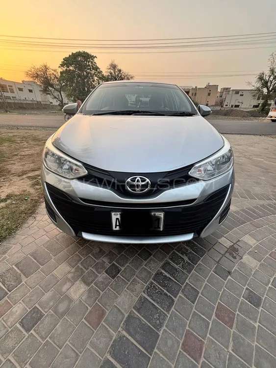 ٹویوٹا یارس سیڈان 2020 for Sale in لاہور Image-1