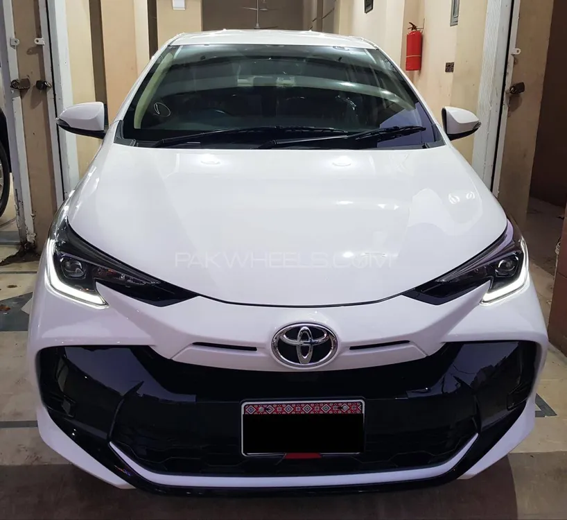Toyota Yaris Sedan 2025 for Sale in Karachi Image-1