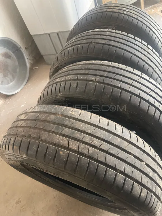 195/65R15 Image-1