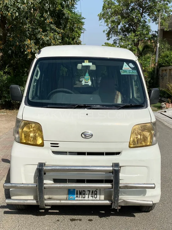 Daihatsu Hijet 2011 for Sale in Lahore Image-1