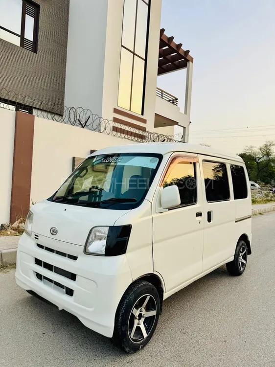 ڈائیہاتسو ہائی جیٹ 2011 for Sale in کراچی Image-1