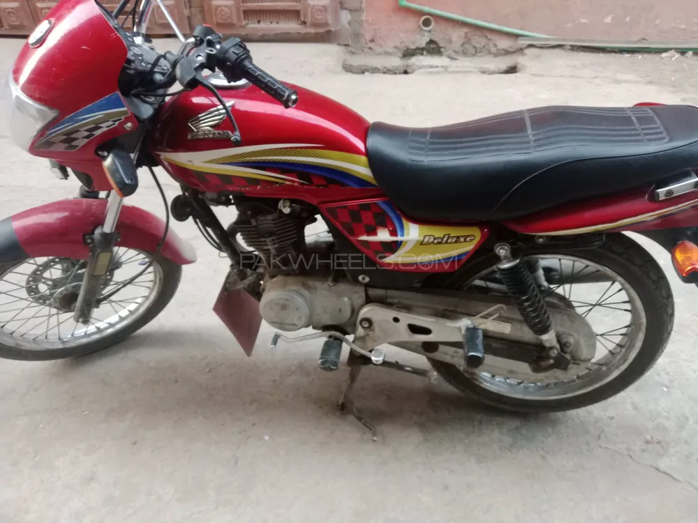 Honda CG 125 Deluxe 2015 for Sale Image-1