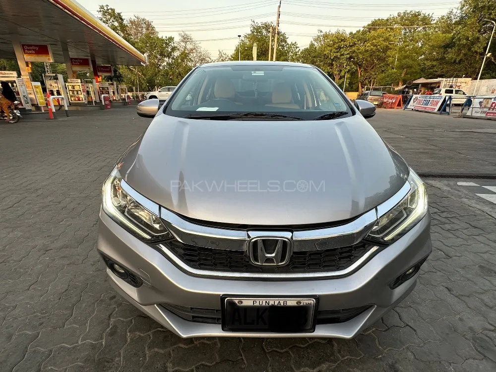 Honda City 2022 for Sale in Lahore Image-1