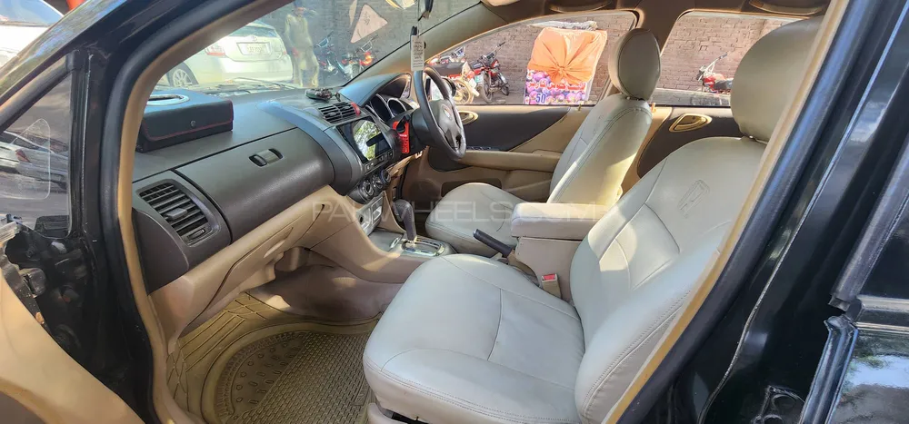 Honda City 2005 for Sale in Lahore Image-1
