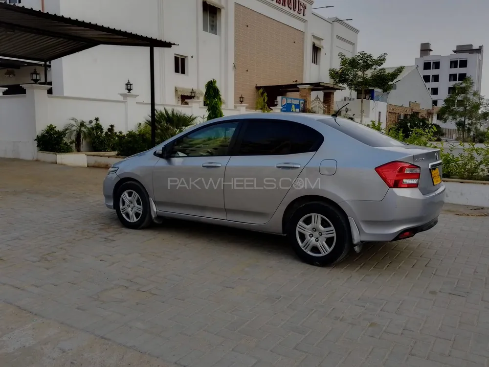 Honda City 2017 for Sale in Karachi Image-1