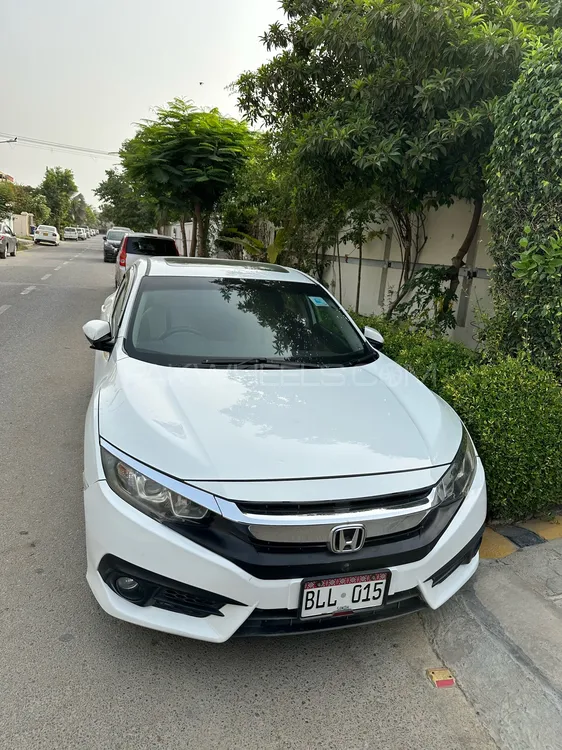 Honda Civic 2018 for Sale in Karachi Image-1
