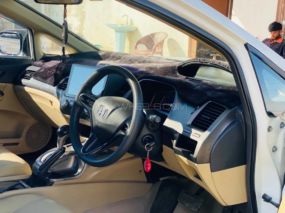 Honda Civic 2011 for Sale in Gujrat Image-1