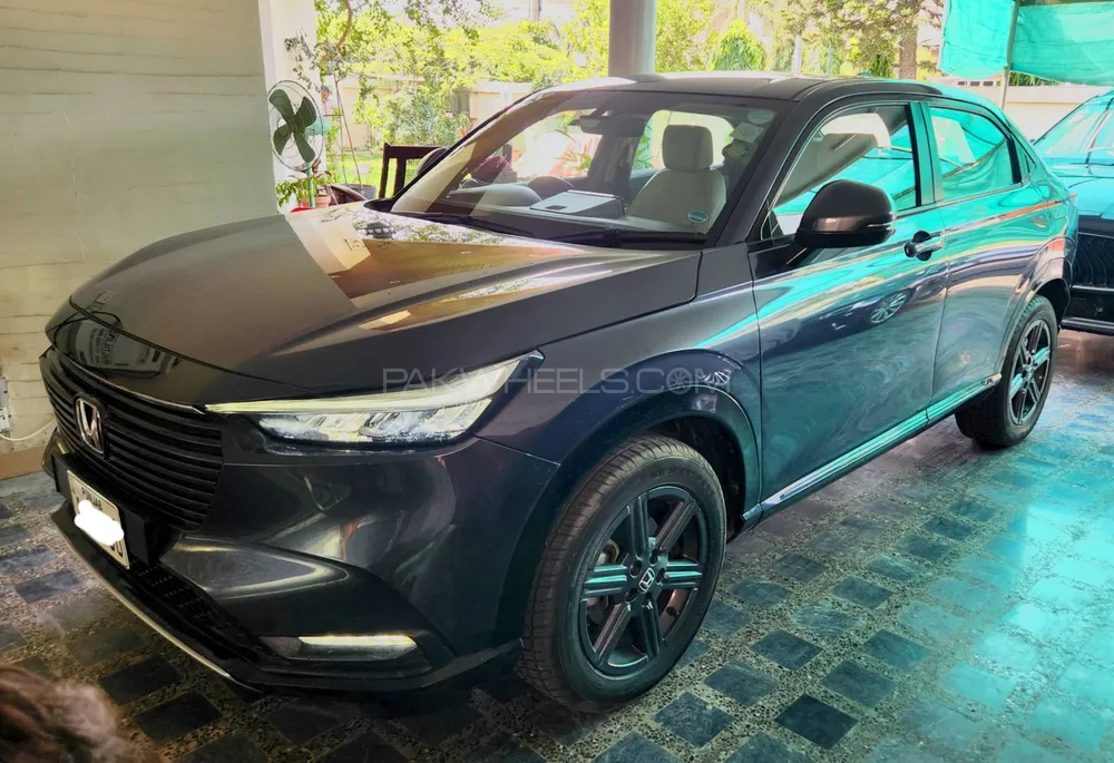 Honda HR-V 2023 for Sale in Lahore Image-1