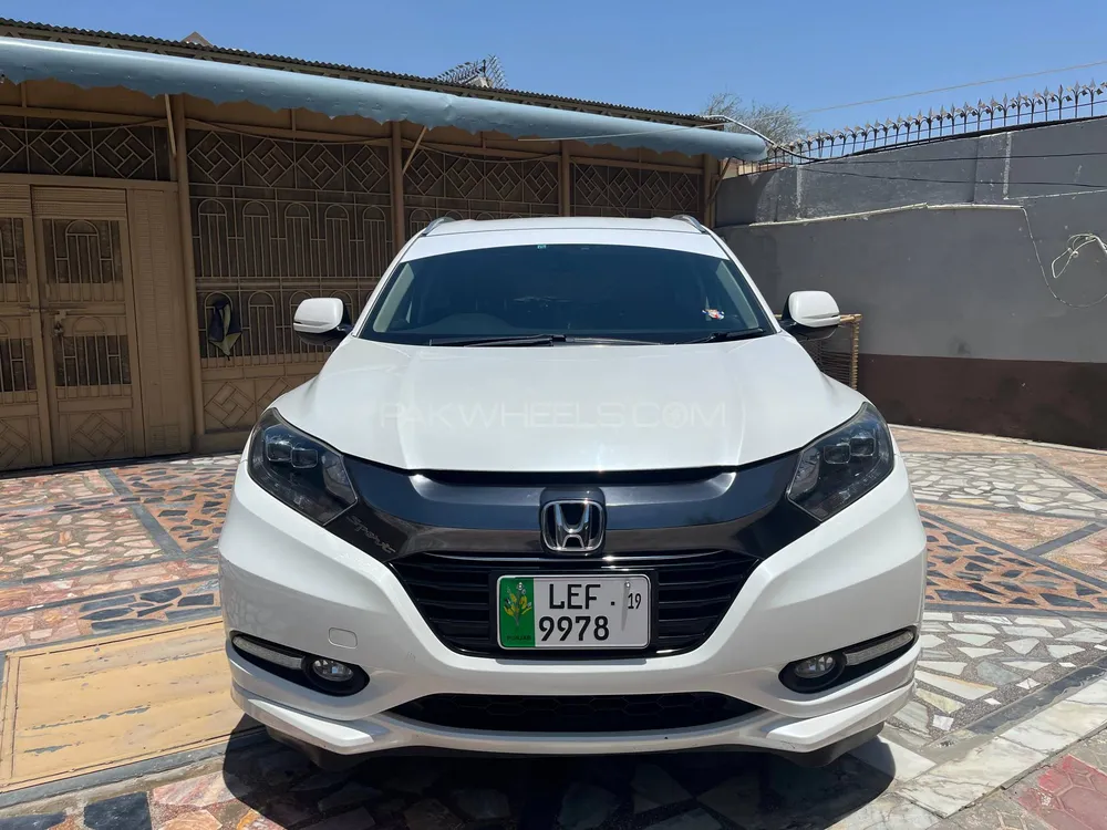 Honda Vezel 2019 for Sale in Gujar Khan Image-1