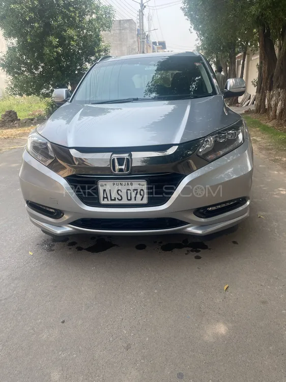 Honda Vezel 2016 for Sale in Sialkot Image-1