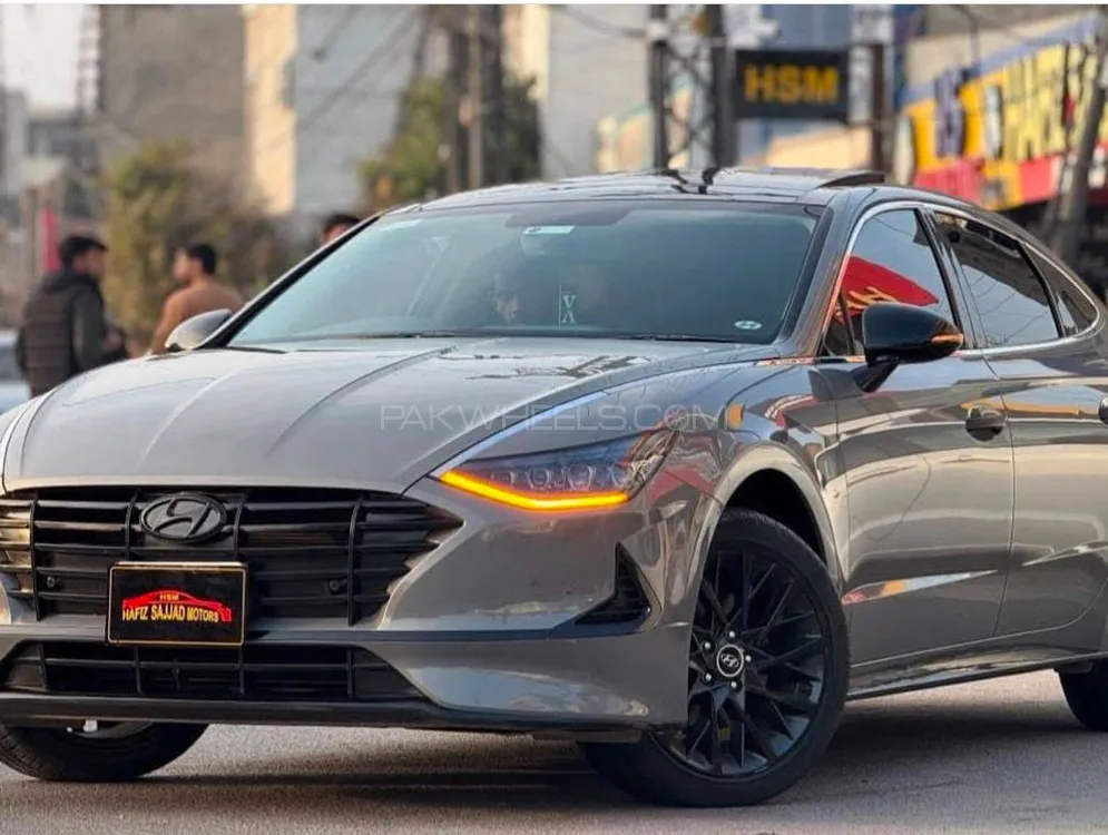 Hyundai Sonata 2023 for Sale in Sahiwal Image-1