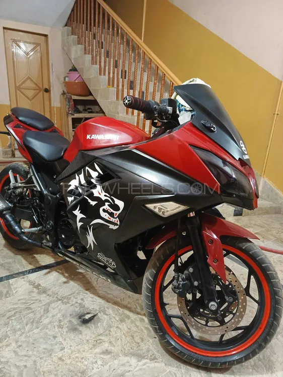 Kawasaki Ninja 250R 2017 for Sale Image-1