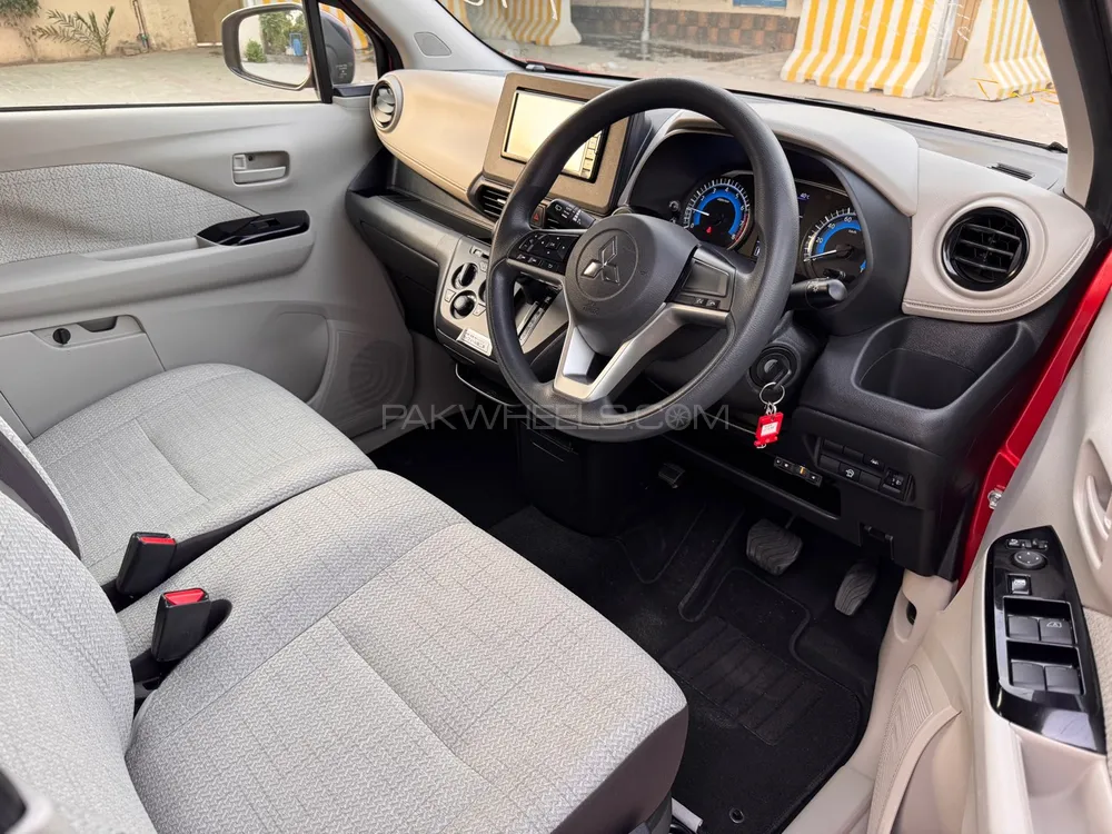 Mitsubishi Ek Wagon 2022 for Sale in Multan Mitsubishi Ek Wagon 2022 for Sale in Multan Image-17