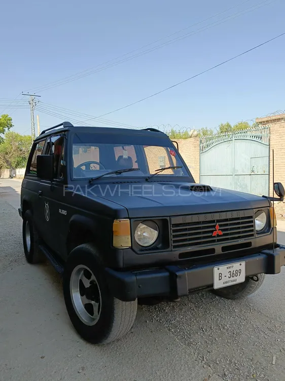 مٹسوبیشی پجیرو 1987 for Sale in کوہاٹ Image-1