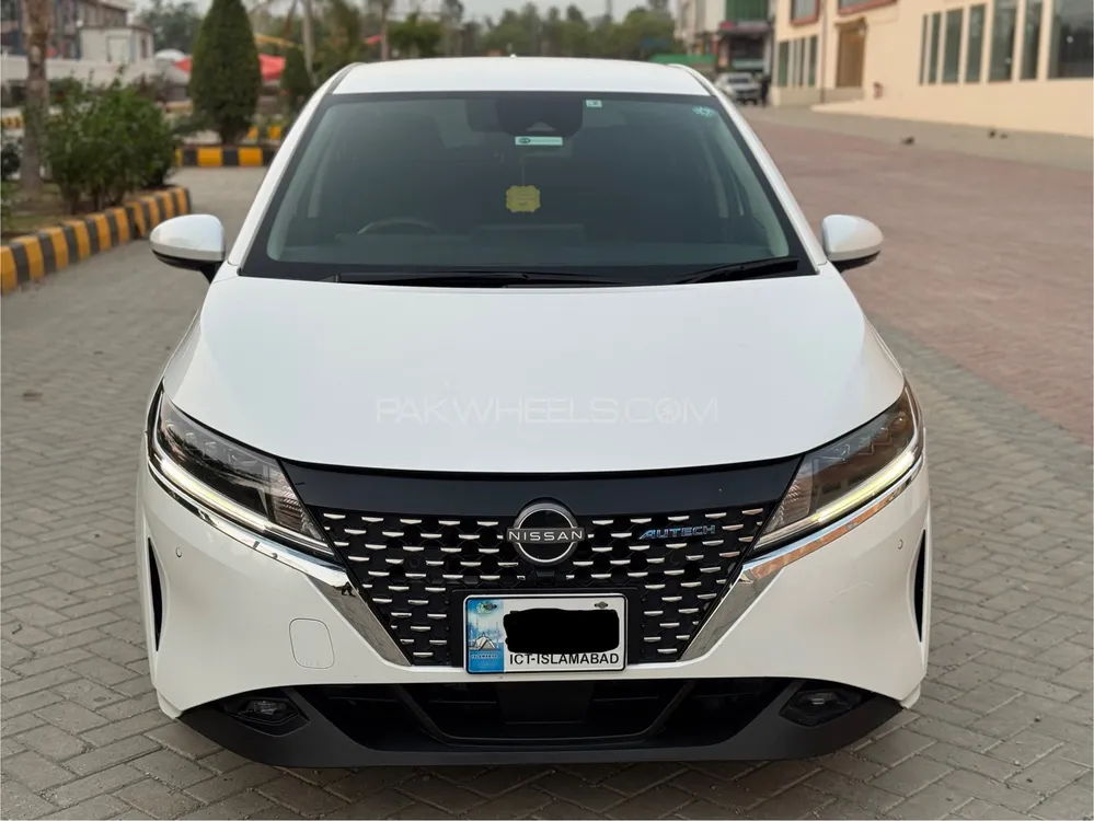 Nissan Note 2021 for Sale in Islamabad Image-1