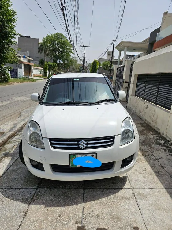 Suzuki Swift 2015 for Sale in Lahore Image-1
