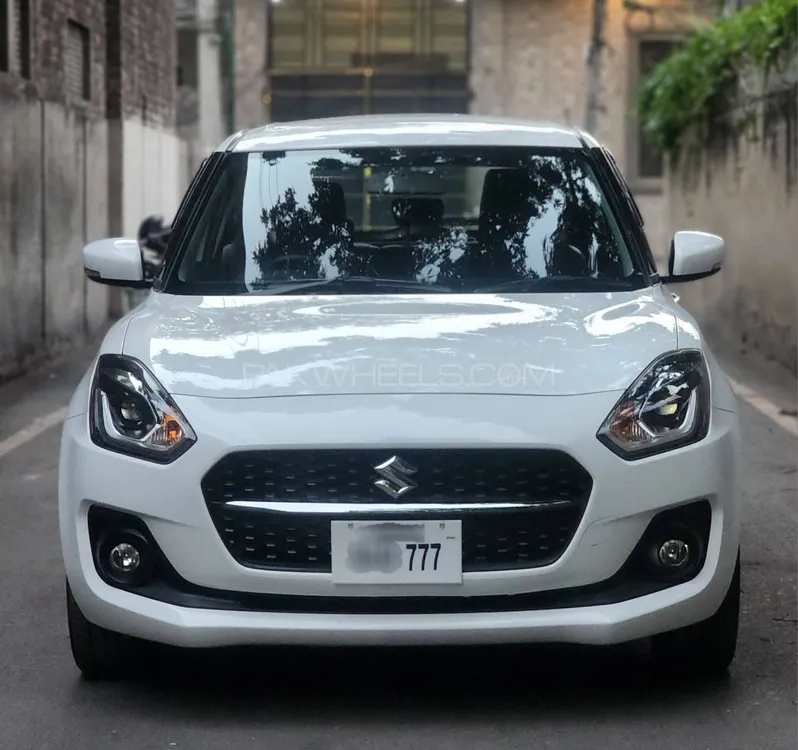 Suzuki Swift 2024 for Sale in Lahore Image-1