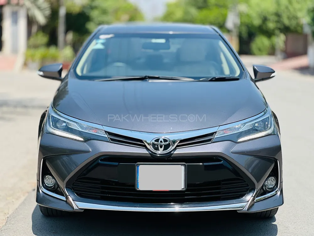 Toyota Corolla 2021 for Sale in Faisalabad Image-1