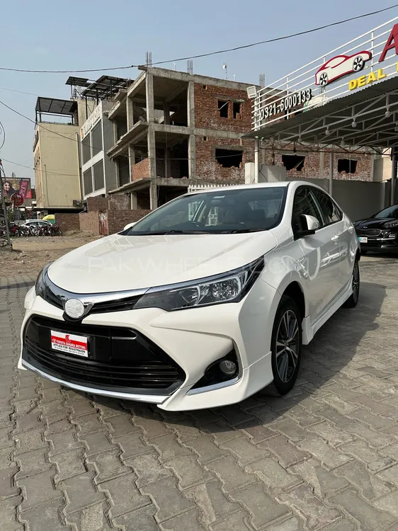 Toyota Corolla 2021 for Sale in Lahore Image-1