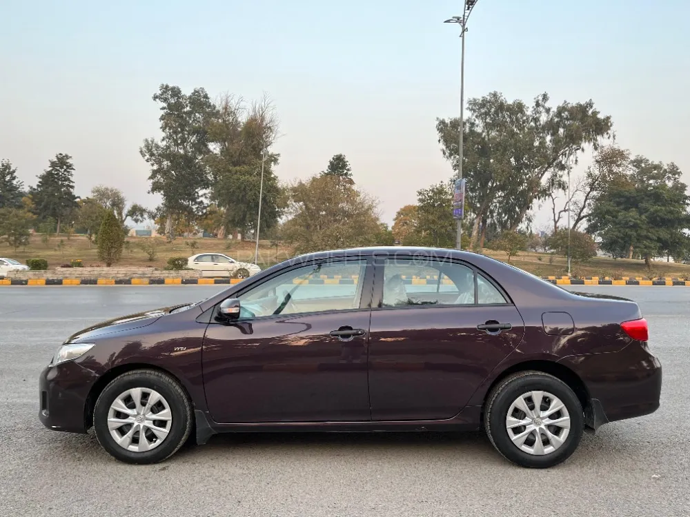 Toyota Corolla 2012 for Sale in Islamabad Image-1