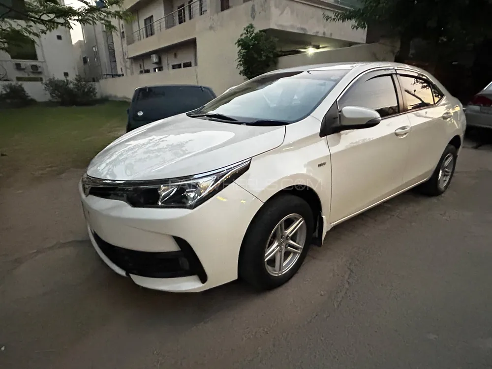 Toyota Corolla 2018 for Sale in Lahore Image-1