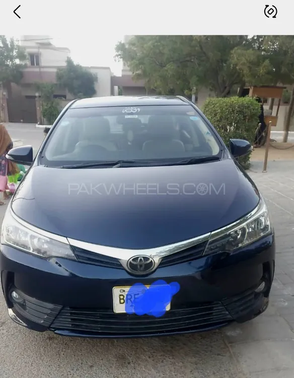 Toyota Corolla 2019 for Sale in Karachi Image-1