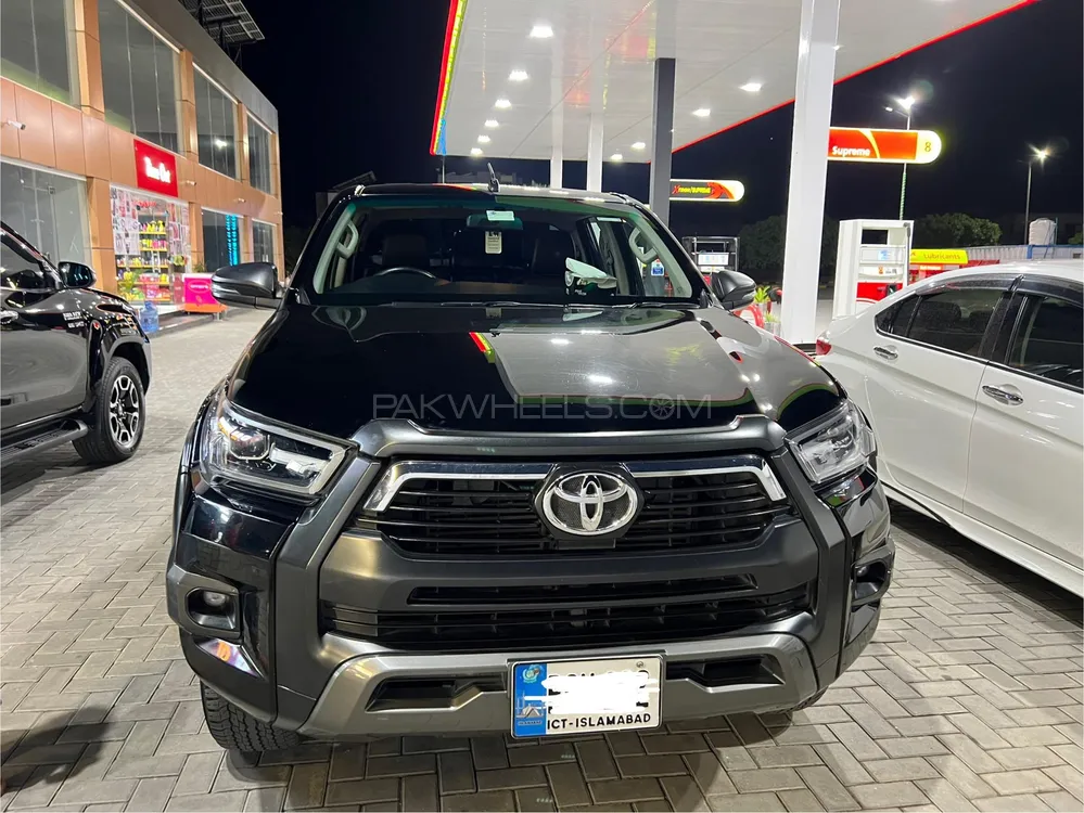 Toyota Hilux 2022 for Sale in Islamabad Image-1