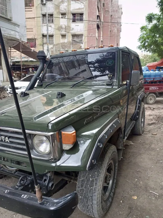Toyota Land Cruiser 1987 for Sale in Karachi Image-1
