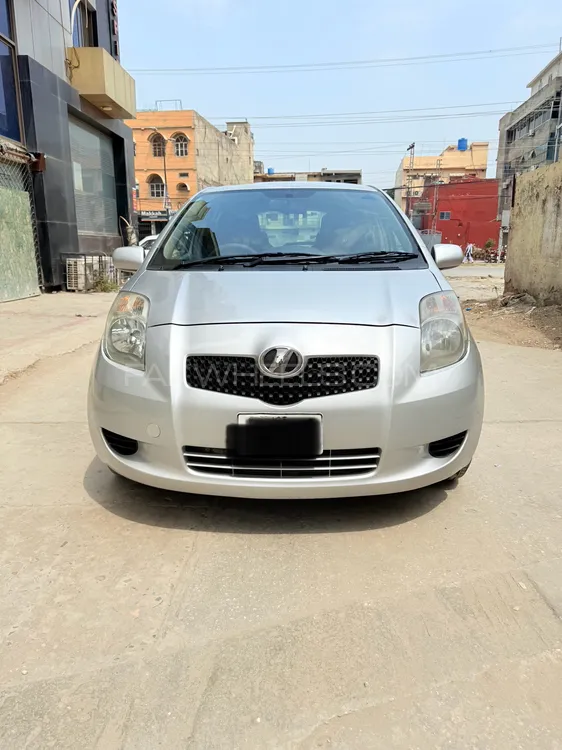 Toyota Vitz 2007 for Sale in Islamabad Image-1