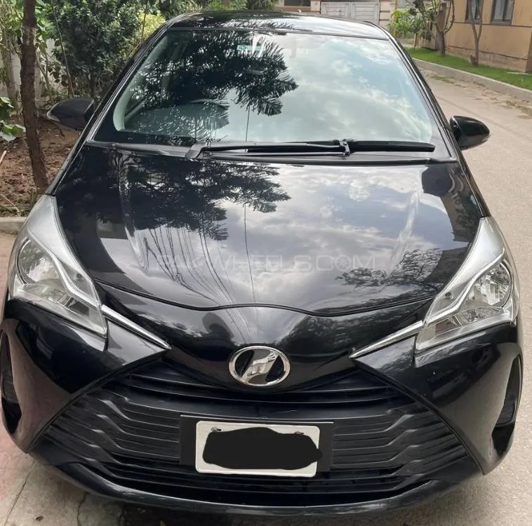 Toyota Vitz 2018 for Sale in Islamabad Image-1