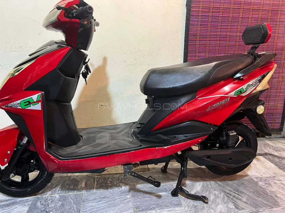YJ Future Azadi Pro 2023 for Sale Image-1