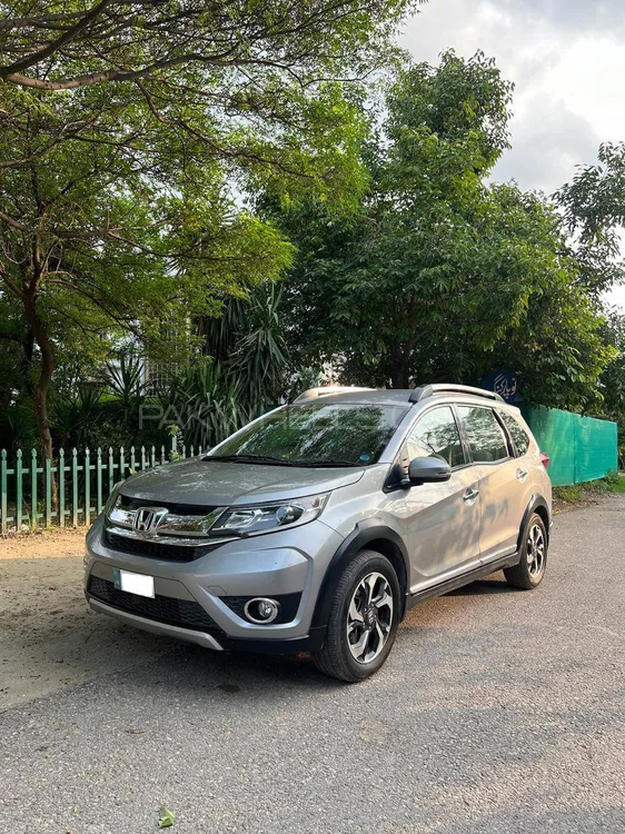 Honda BR-V 2018 for Sale in Islamabad Image-1
