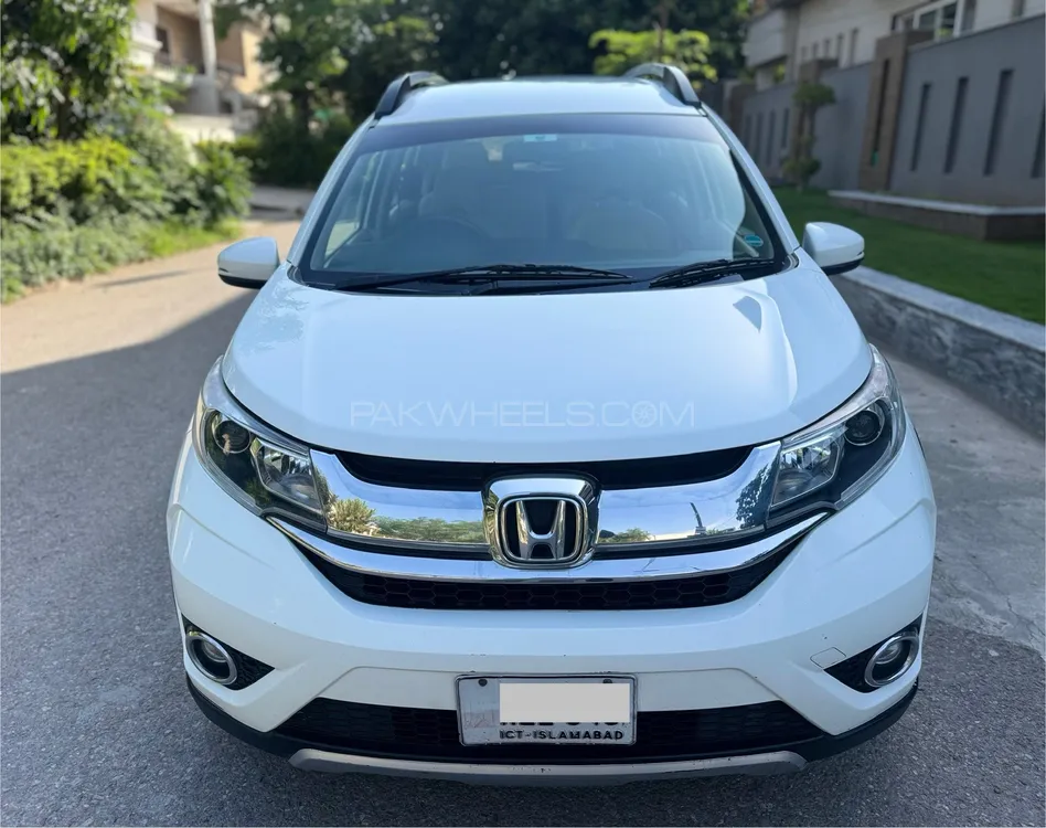 Honda BR-V 2017 for Sale in Islamabad Image-1