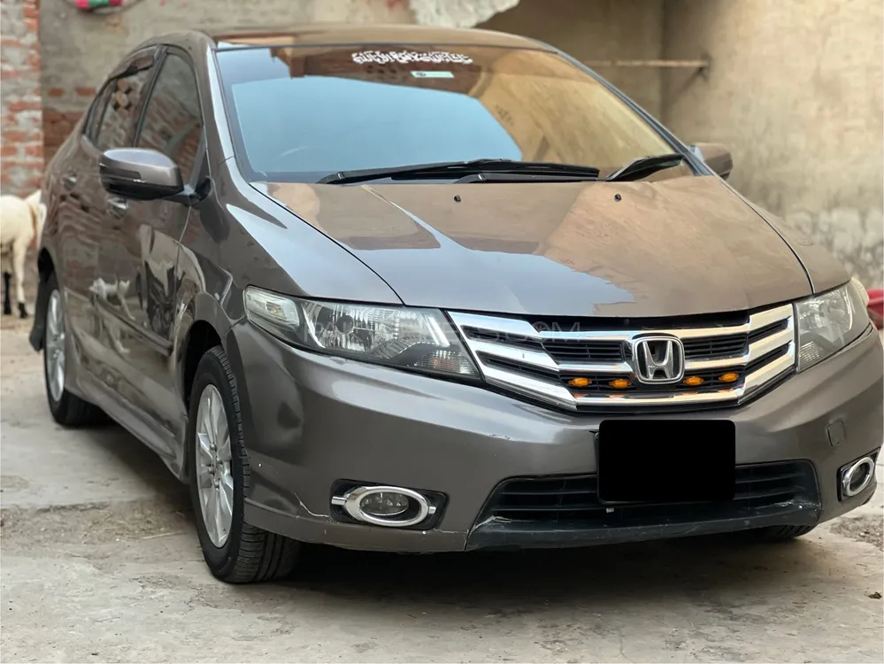 Honda City 2014 for Sale in Faisalabad Image-1