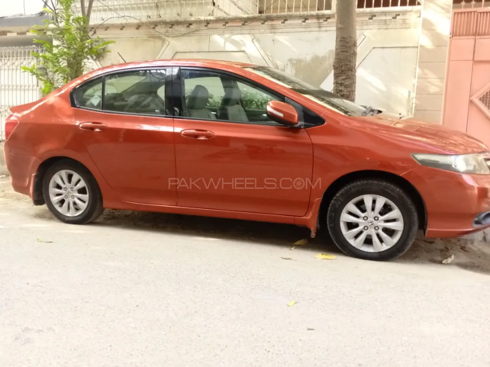 Honda City 2015 for Sale in Karachi Image-1