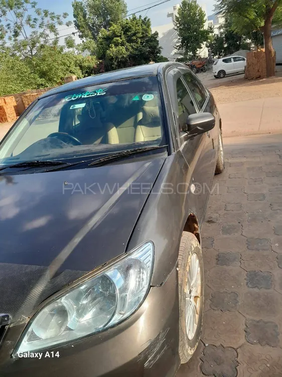 Honda Civic 2005 for Sale in Islamabad Image-1