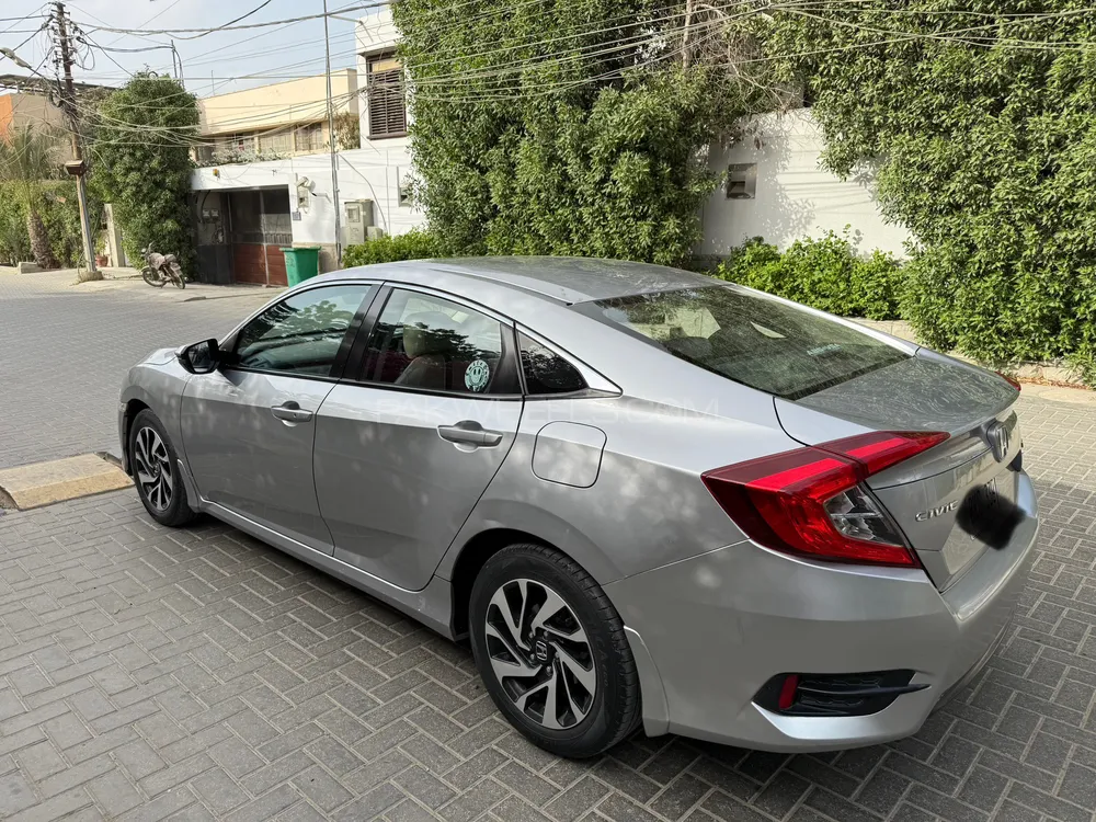 Honda Civic 2017 for Sale in Karachi Image-1