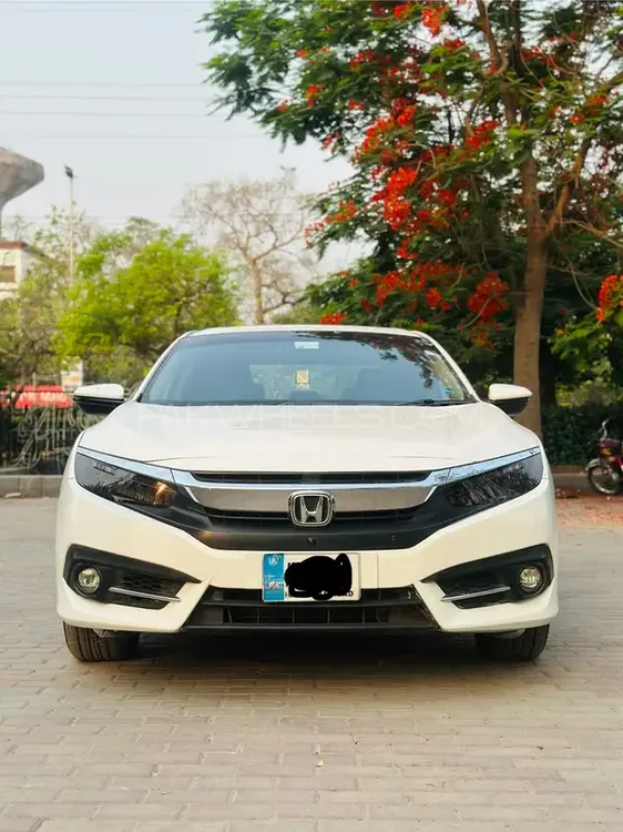 Honda Civic 2020 for Sale in Lahore Image-1
