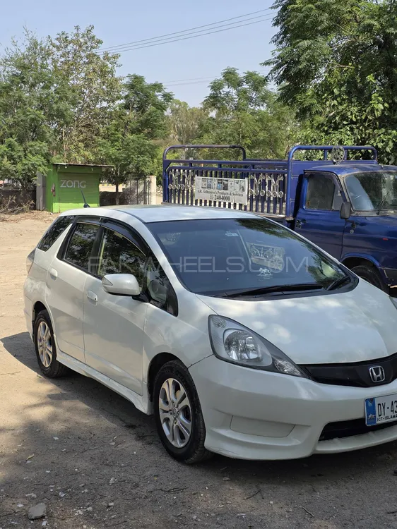 Honda Fit 2012 for Sale in Jhelum Image-1