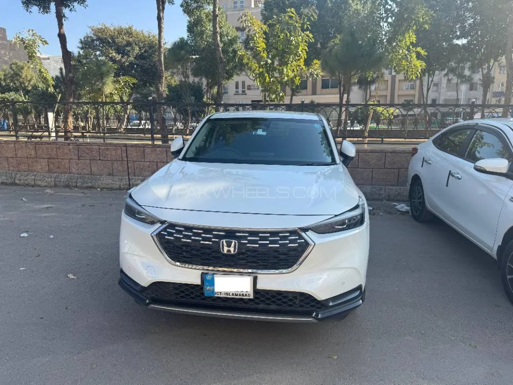 Honda Vezel 2021 for Sale in Rawalpindi Image-1
