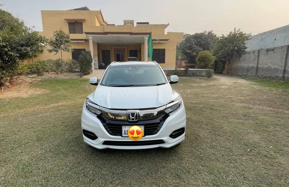 Honda Vezel 2019 for Sale in Lahore Image-1