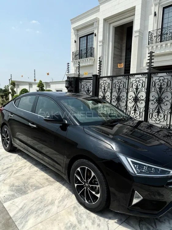 Hyundai Elantra 2022 for Sale in Lahore Image-1