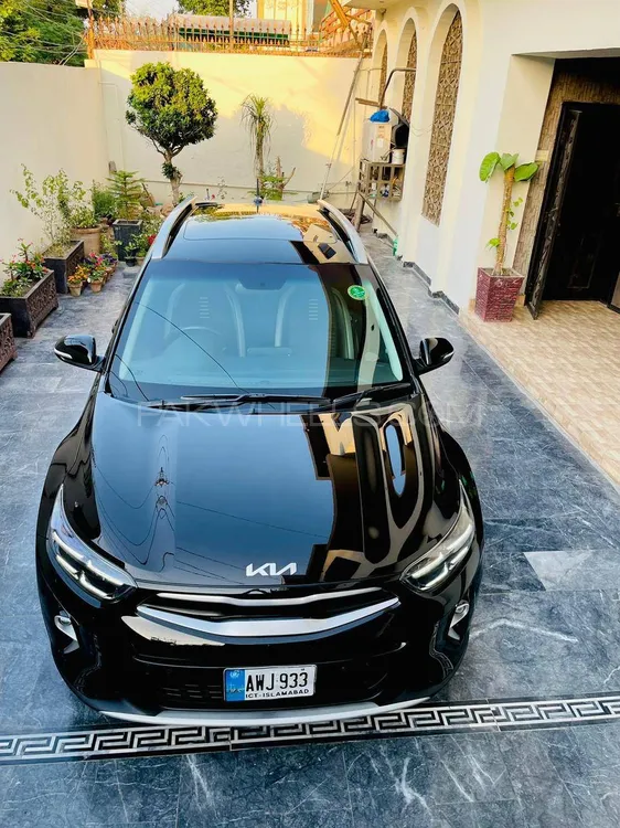 KIA Stonic 2021 for Sale in Multan Image-1