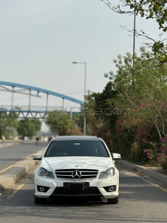 Mercedes Benz C Class 2012 for Sale in Lahore Image-1